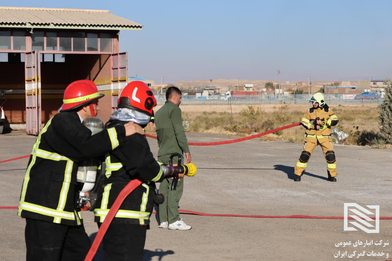 برگزاری مانور آتش‌نشانی در منطقه ویژه اقتصادی سهلان 8