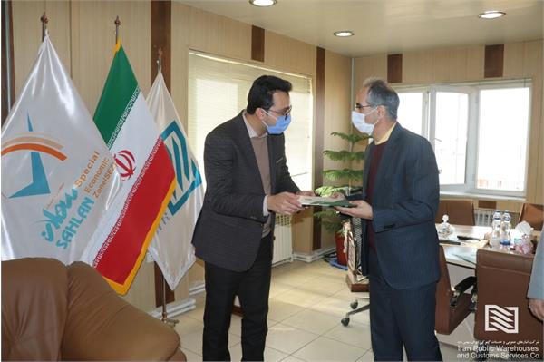 بررسی زمینه های مختلف همکاری با کانون کارشناسان رسمی دادگستری استان آذربایجان شرقی
