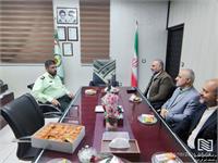 دیدار مدیرعامل شرکت انبارهای عمومی و خدمات گمرکی غرب با فرماندهی کلانتری ۱۷۹ خلیج فارس به مناسبت هفته نیروی انتظامی 7