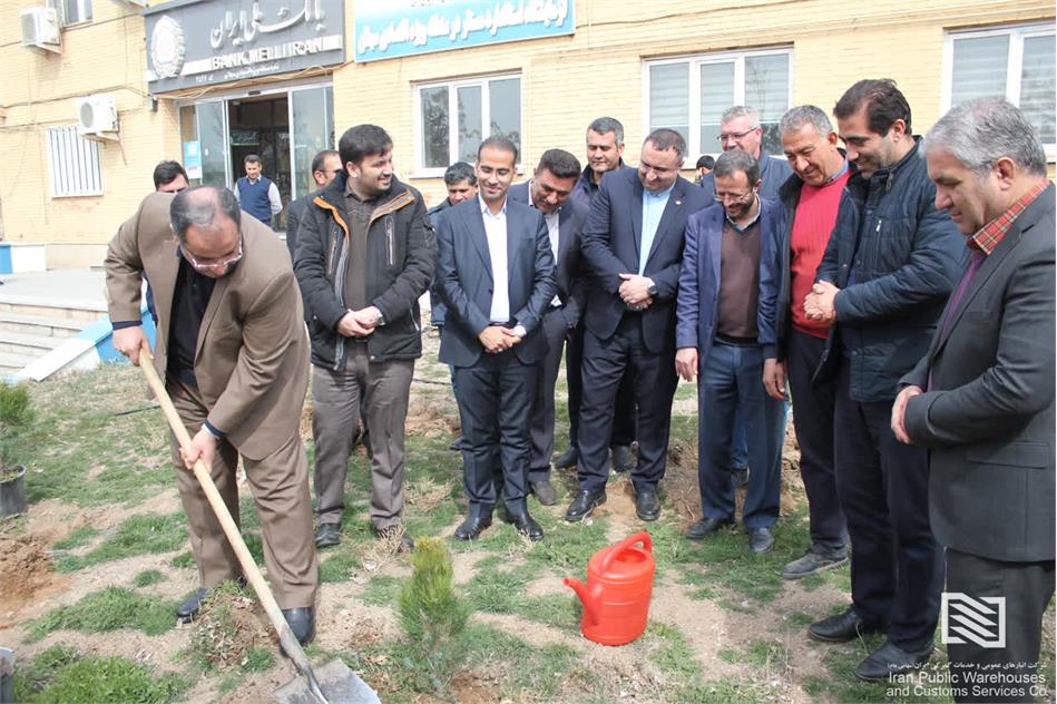 برگزاری آئین روز درختکاری در شرکت انبارهای عمومی و خدمات گمرکی منطقه ویژه اقتصادی سهلان