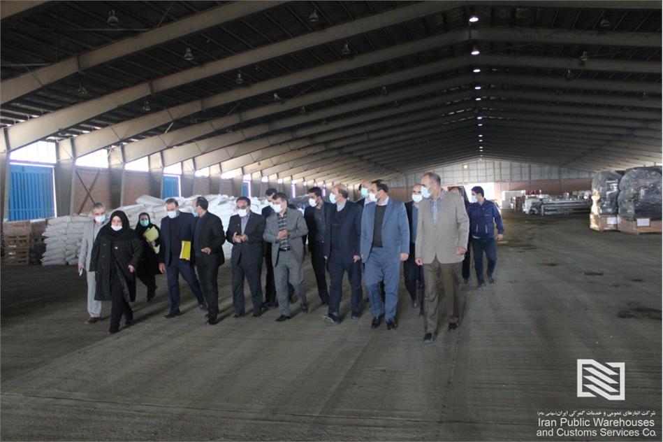 بازدید رئیس کل دادگستری آذربایجان شرقی و هیات همراه از انبارهای کالاهای تجاری و متروکه شرکت انبارهای عمومی و خدمات گمرکی