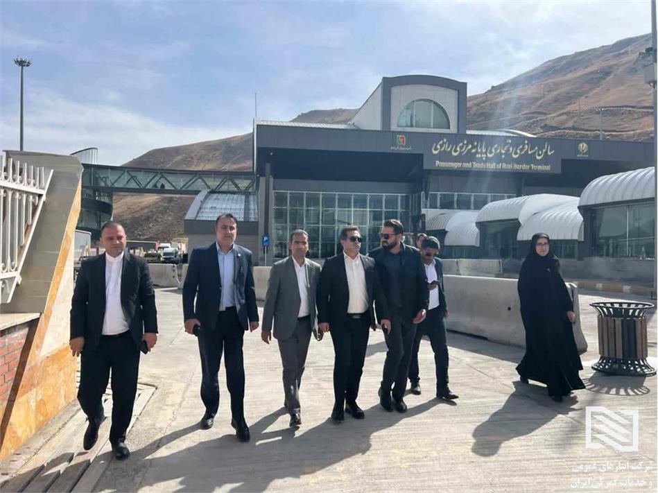 دیدار مدیرعامل شرکت انبارهای عمومی و خدمات گمرکی بازرگان با مدیر گمرک رازی